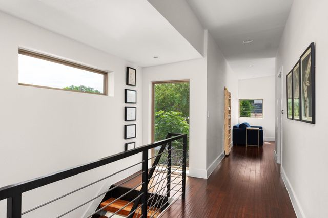 1132 Salina ST, Austin, TX 78702