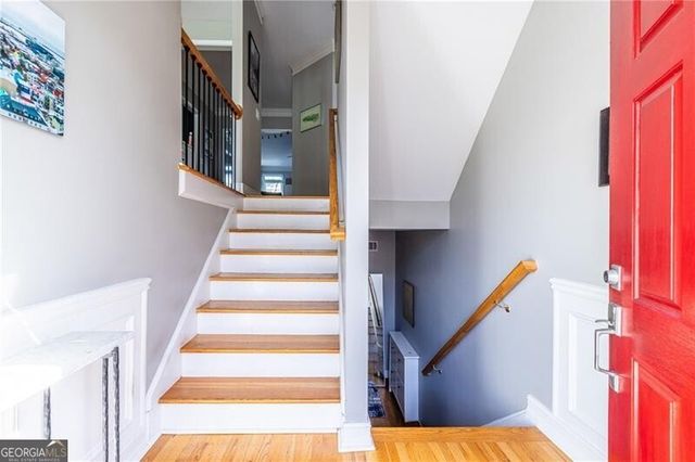 2454 Vivian Circle, Decatur, GA 30030