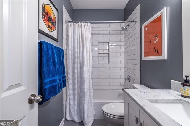 2454 Vivian Circle, Decatur, GA 30030