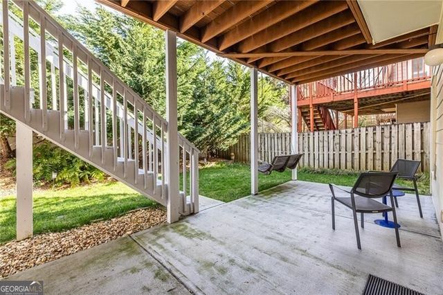 2454 Vivian Circle, Decatur, GA 30030