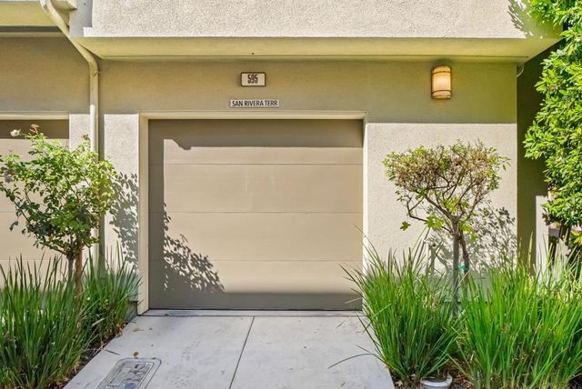 595 San Rivera Terrace, Sunnyvale, CA 94085