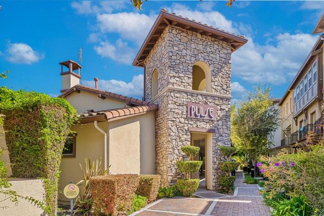 595 San Rivera Terrace, Sunnyvale, CA 94085