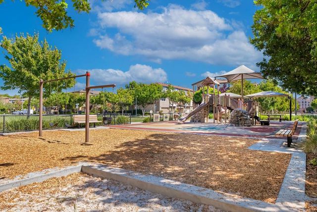 595 San Rivera Terrace, Sunnyvale, CA 94085