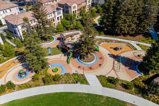 595 San Rivera Terrace, Sunnyvale, CA 94085