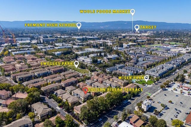 595 San Rivera Terrace, Sunnyvale, CA 94085