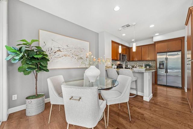 595 San Rivera Terrace, Sunnyvale, CA 94085