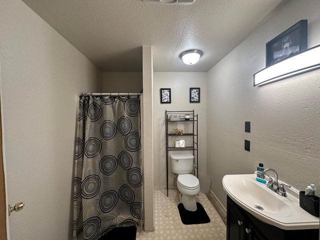 2710 Flowers Street, Pasadena, TX 77503
