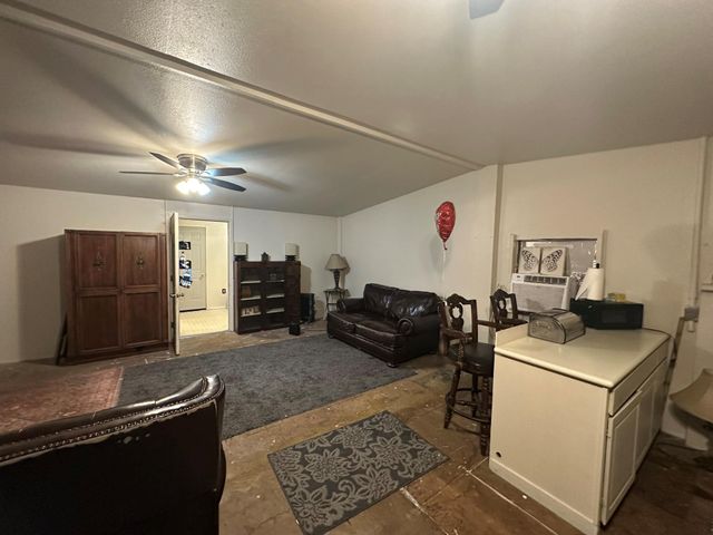 2710 Flowers Street, Pasadena, TX 77503