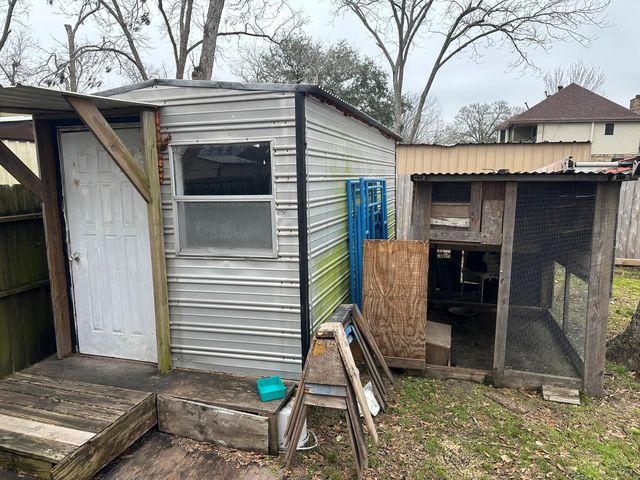 2710 Flowers Street, Pasadena, TX 77503