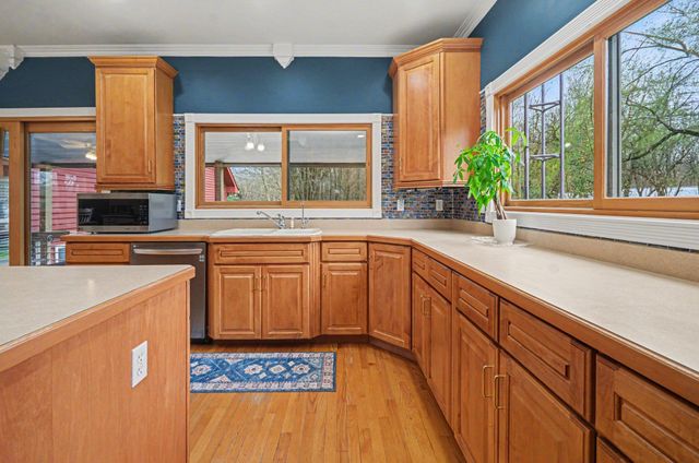 3463 N Lake Pleasant Road, Attica, MI 48412