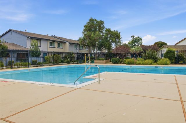 4304 Solano Way, Union City, CA 94587