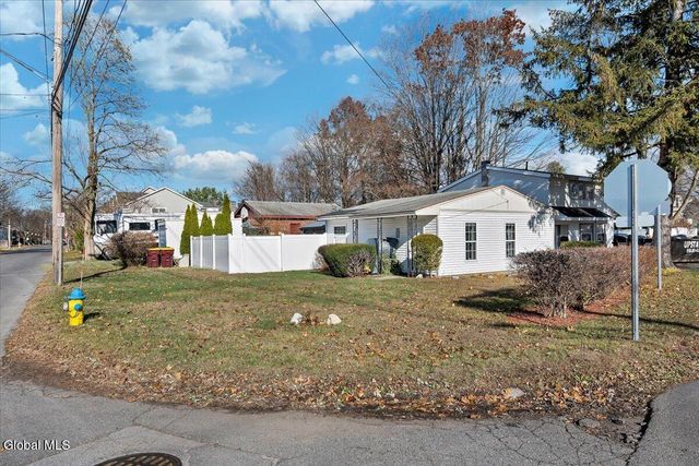 136 Jefferson Street, Saratoga Springs, Inside, NY 12866