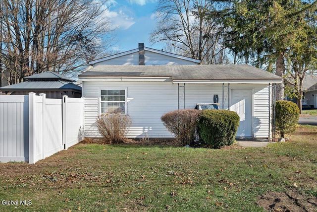 136 Jefferson Street, Saratoga Springs, Inside, NY 12866