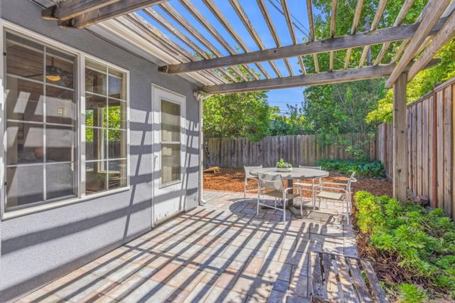 2008 Kentucky Street, Redwood City, CA 94061