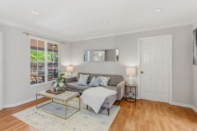 2008 Kentucky Street, Redwood City, CA 94061