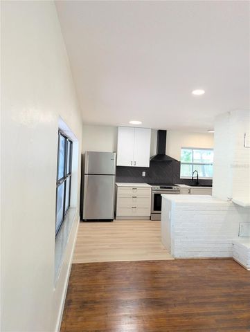 8206 N 19TH STREET, Tampa, FL 33604