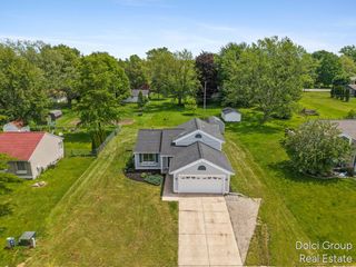 233 Jennifer Lane, Holland City, MI 49423
