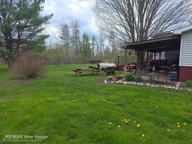 7469 Highland Drive, Moffatt Twp, MI 48610
