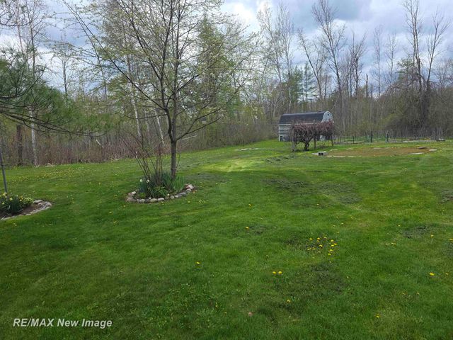 7469 Highland Drive, Moffatt Twp, MI 48610