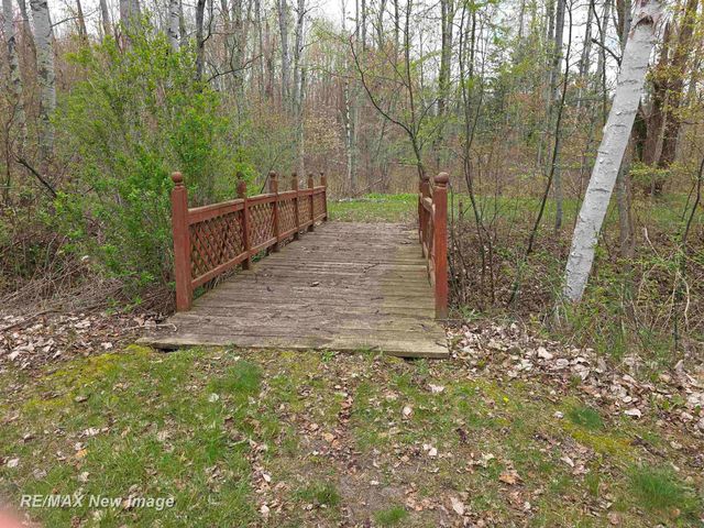 7469 Highland Drive, Moffatt Twp, MI 48610