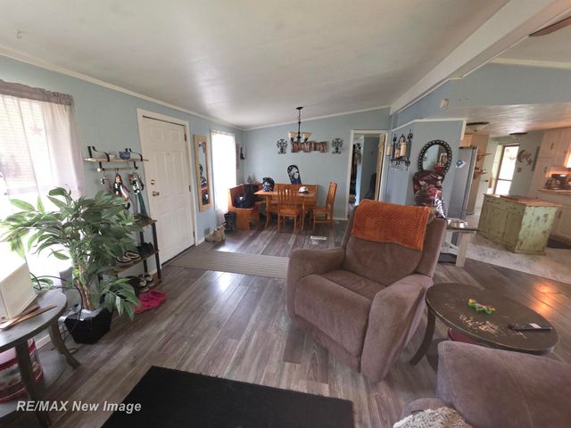 7469 Highland Drive, Moffatt Twp, MI 48610
