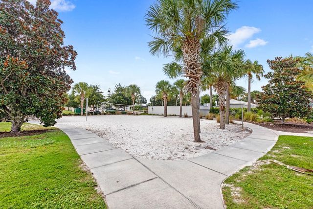 2070 ROME DRIVE, Kissimmee, FL 34747