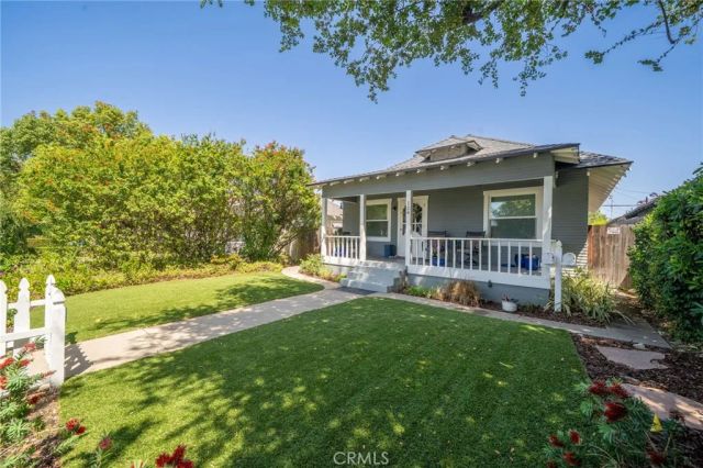 124 N Vista Bonita Avenue, Glendora, CA 91741
