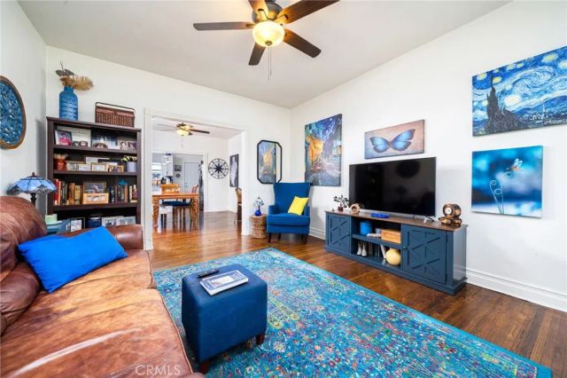124 N Vista Bonita Avenue, Glendora, CA 91741