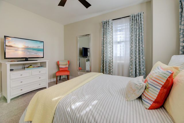 8800 Watercrest Circle, Parkland, FL 33076