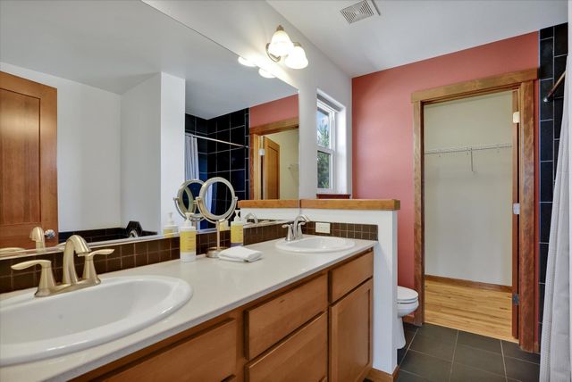 1827 W Bridge Ave, Spokane, WA 99201