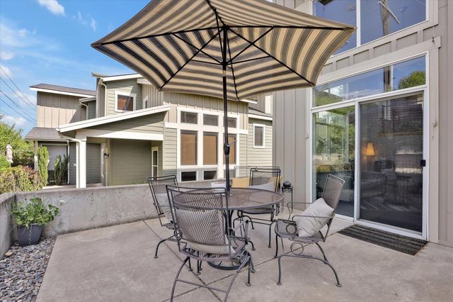 1827 W Bridge Ave, Spokane, WA 99201