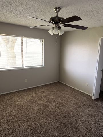 1206 Brook Hill Lane, Arlington, TX 76014