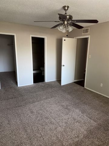 1206 Brook Hill Lane, Arlington, TX 76014