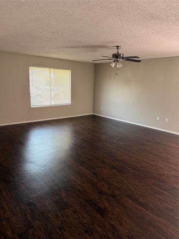 1206 Brook Hill Lane, Arlington, TX 76014
