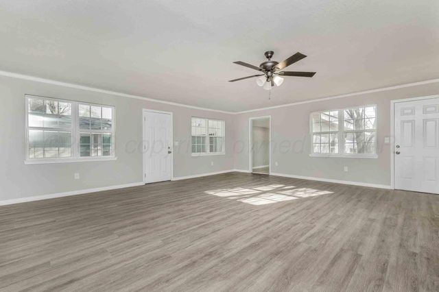 3415 S Hayden Street, Amarillo, TX 79109