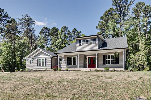 4800 Edinborough Road, Greensboro, NC 27406