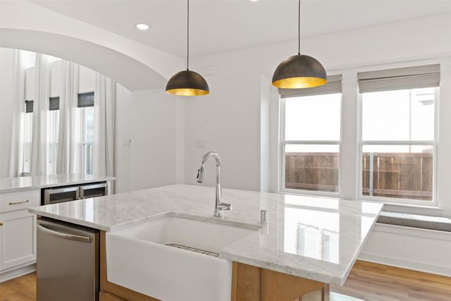 1825 Pelham Drive, Aubrey, TX 76227