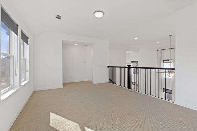 1825 Pelham Drive, Aubrey, TX 76227