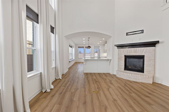 1825 Pelham Drive, Aubrey, TX 76227