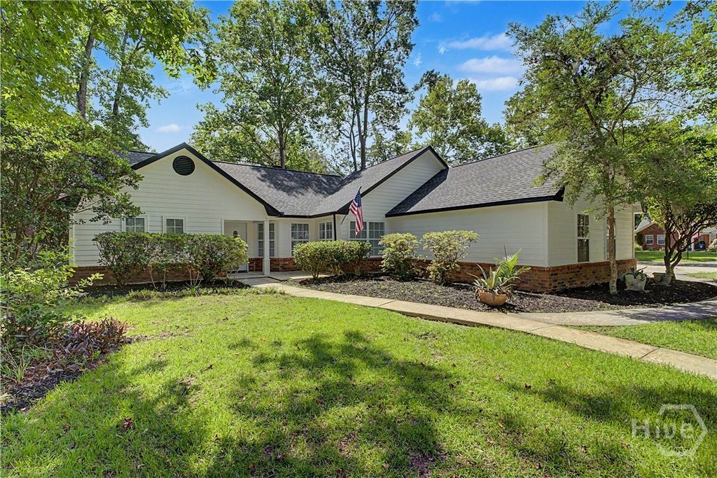 12 Cove Court, Savannah, GA 31419