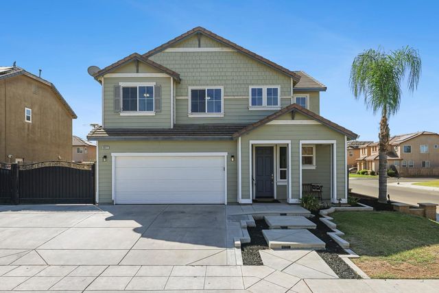 6847 E Townsend Avenue, Fresno, CA 93727