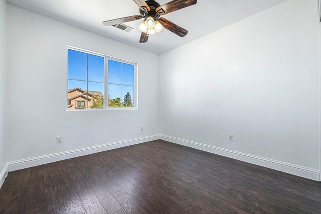 6847 E Townsend Avenue, Fresno, CA 93727