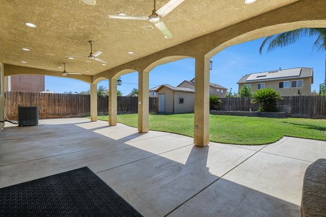 6847 E Townsend Avenue, Fresno, CA 93727