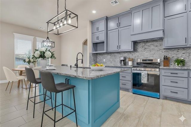 6923 S Morava Avenue, Oklahoma City, OK 73169