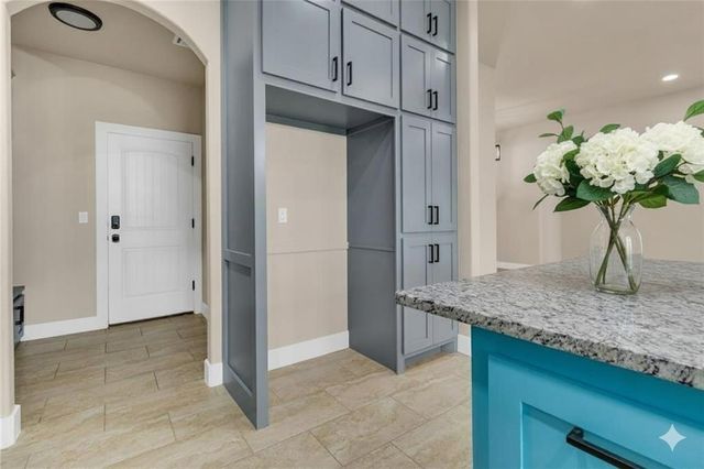 6923 S Morava Avenue, Oklahoma City, OK 73169