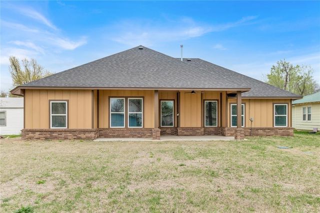 6923 S Morava Avenue, Oklahoma City, OK 73169