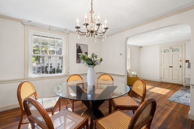 51 Iroquois Road, Arlington, MA 02476