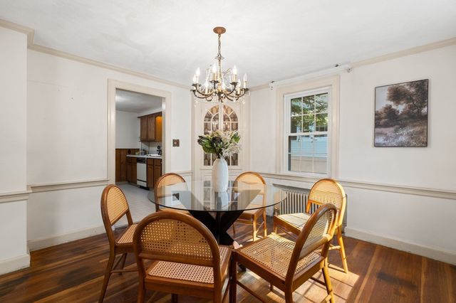 51 Iroquois Road, Arlington, MA 02476