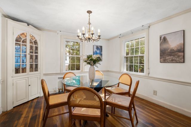 51 Iroquois Road, Arlington, MA 02476