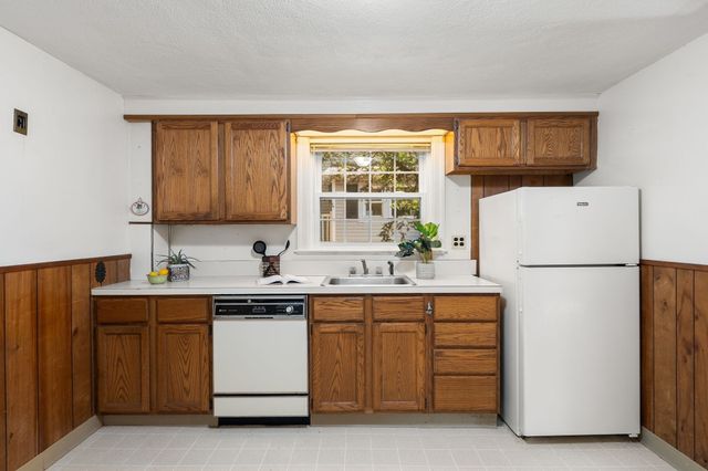 51 Iroquois Road, Arlington, MA 02476